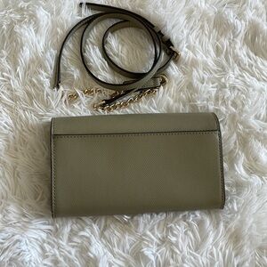 Michael crossbody camel colored great used condition.